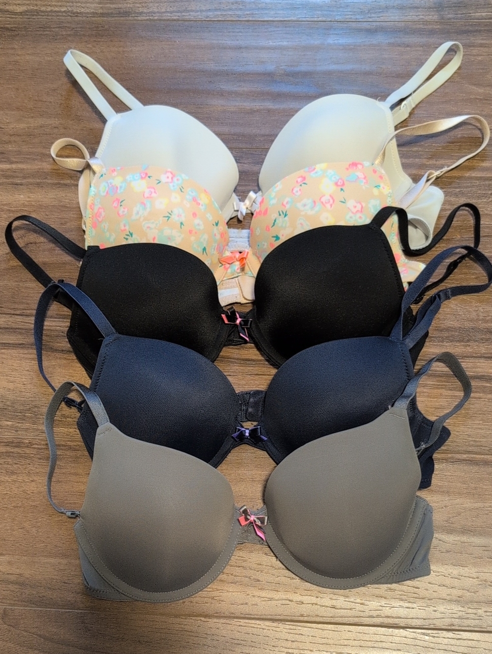 Xhilaration Lightly Lined Perfect T-Shirt Bra - White, Floral, Black, Navy, Gray